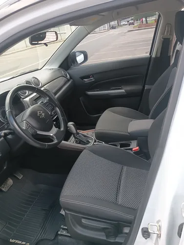 Suzuki Vitara Live At 2wd Full