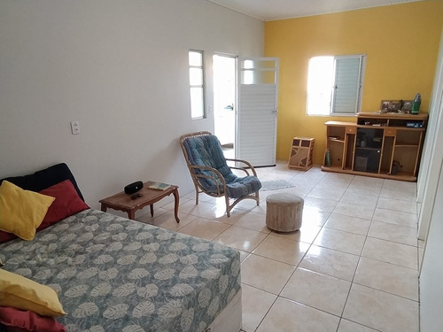 Imagem 3 de 4 de Casa 02 Dorm. Próximo A Lagoa Da Ibiraquera - Imbituba/sc - 12704