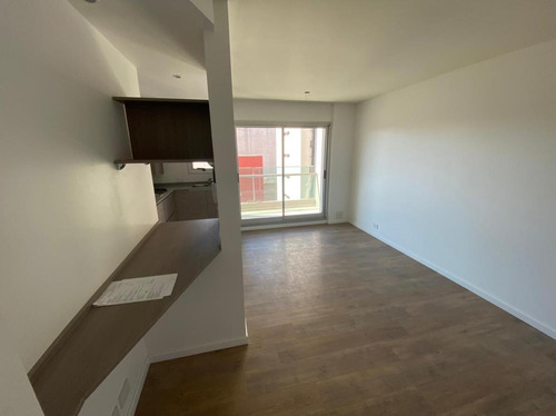 Imagen 6 de 16 de Departamentos De Un Dormitorio A Estrenar Scala Con Balcón Al Frente En Barrio Lourdes, Rosario