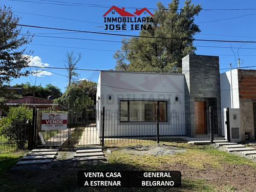 Casa En Venta 2 Dorm. A Estrenar! -calle 54 Nº 813 E/ Moreno (119) Y 121 General Belgrano.