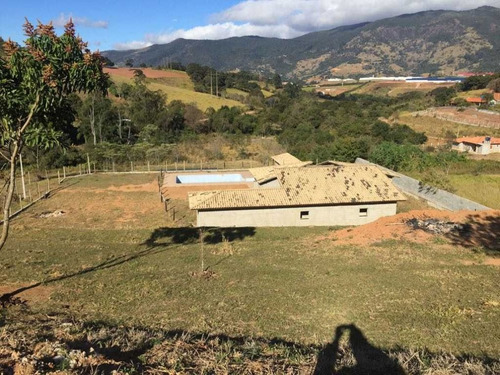 Chácara Em Fase De Acabamento Há 4km Do Centro Da Cidade De Extrema Mg - 8647