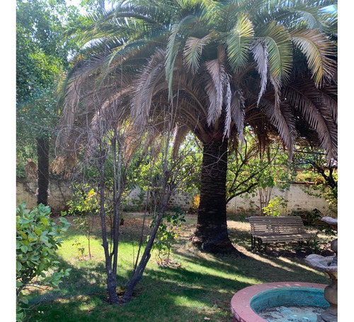 Casa En Condominio En Excelente Barrio.