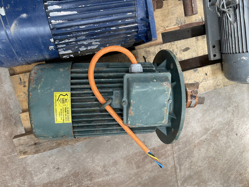 Motor Type Kmer 160m4 Bauer 15 Hp 1730 Rpm (Usado)