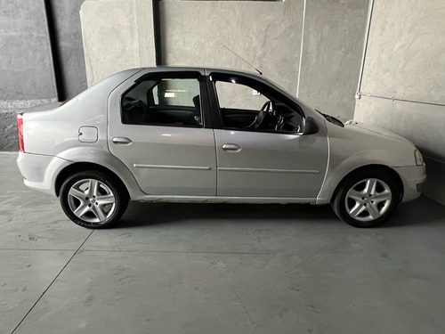Renault Logan 1.6 Expression Hi-torque 4p