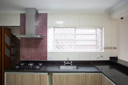 Sobrado 190 M² 3 Dormitórios - 1 Suíte - 2 Vagas De Garagem - Centro De Diadema