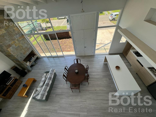 Casa En Venta Barrio Privado Lomas Athletic Club Golf