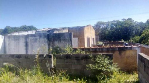Imagem 1 de 9 de Terreno Com Construção Iniciada Medindo 280 M² 5109-pc