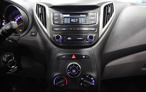 Imagem 11 de 12 de Hyundai Hb20 S S Unique 1.0