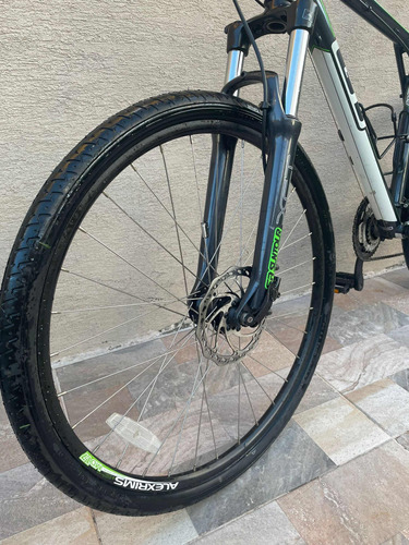 Bicicleta Gt Avalanche 2.0 Rodado 26