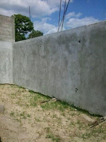 Imagen 9 de 11 de Casa En Venta Canaima Dos 23-4041