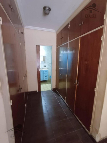 Venta De Imponente Y Solido Chalet En El Centro De Ramos Mejía!