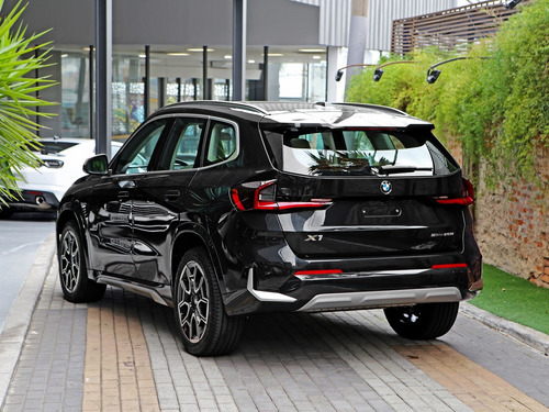 BMW X1 2.0 16V TURBO GASOLINA SDRIVE20I X-LINE STEPTRONIC