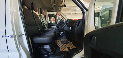 Imagen 12 de 15 de Citroën Jumper 2.2 435 L2h2 Hdi 130 Mt6 Furgon 2023