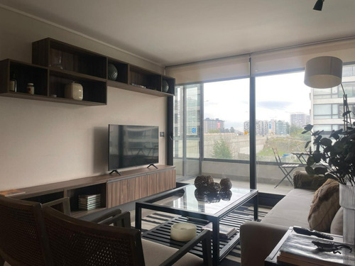 Se Vende Moderno Y Luminoso Departamento, Dos Años De Uso.