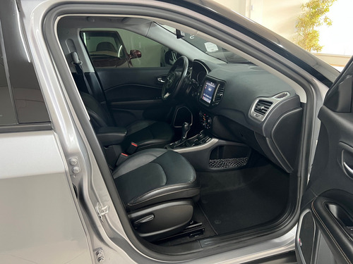 Jeep Compass 2.0 longitude diesel 4x4