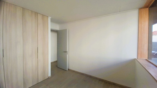 Town House Con Moderna Arquitectura