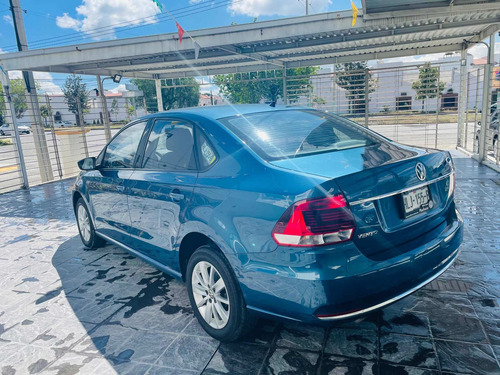 Imagen 5 de 12 de Volkswagen Vento 2018 1.6 Confortline Mt