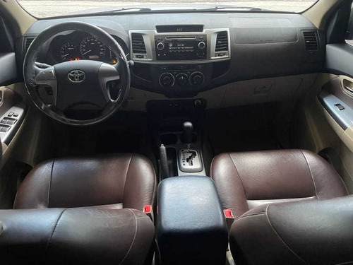 Imagem 5 de 12 de Toyota Hilux Sw4 Sr 2.7 2015 4x2