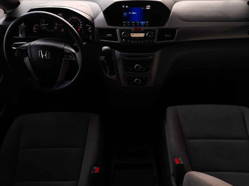 Imagen 12 de 15 de Honda Odyssey 2016 5p Lx V6/3.5 Aut