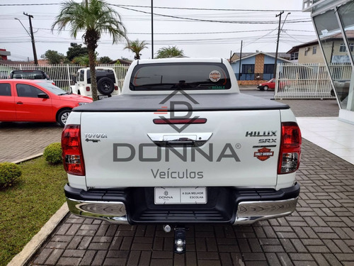 Imagem 6 de 15 de Toyota Hilux 2.8 Srx 4x4 Cd 16v Diesel 4p Automático