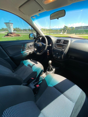 Imagem 10 de 10 de Nissan March Sv 1.0 12v Flex 5p