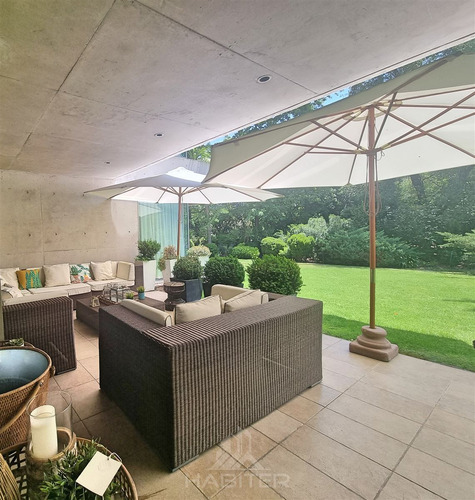 Departamento Con Jardín, Valle Escondido