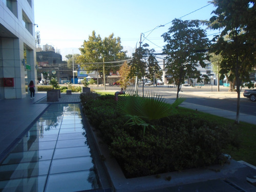 Oportunidad ! Local De 97,57 M2 - Tranqueras- Av Las Condes