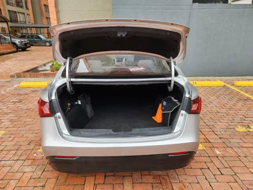 MG GT 1.5 Std