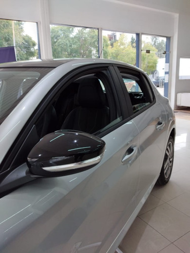 Imagen 19 de 24 de Peugeot 208 1.6l Feline Tiptronic