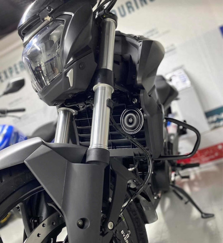Imagen 3 de 14 de Bajaj Dominar 250