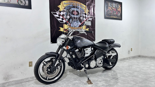 Yamaha Road Star Warrior 1700