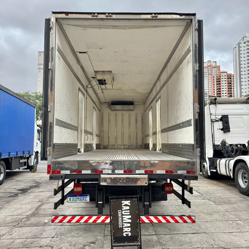 Vw 24 280 Cabinado Frigorifico -25 Graus Ano 2020 Truck 6x2