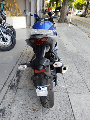 Imagen 2 de 15 de Yamaha R3 0km Yzf-r3 En Cycles Motos