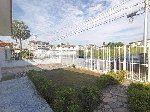 Casa En Venta Para Remodelar Urb Tiuna Maracay 25-14056 Apd