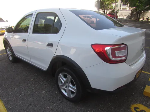 Renault Logan Life 2022 At