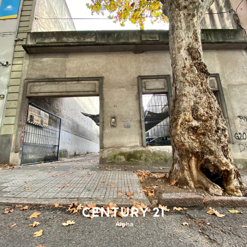Estacionamiento En Centro