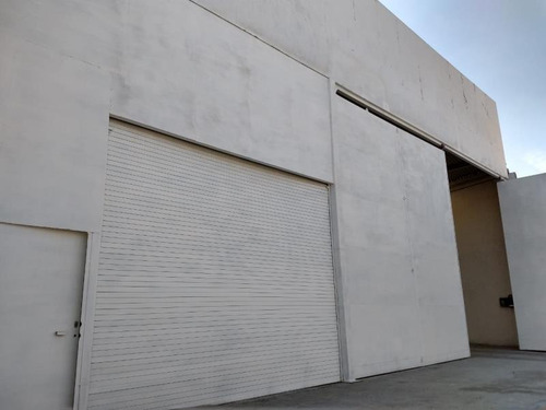 Imagen 1 de 6 de Bodega Comercial En Renta La Joya