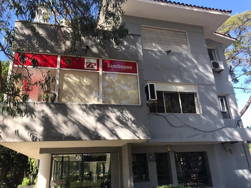Edificio En Venta Ideal Para Oficina En Carrasco Sur!