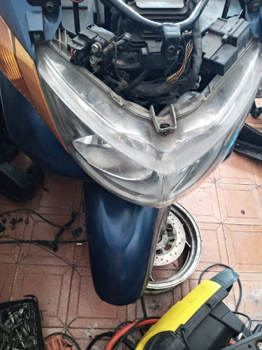 Suzuki Burgman 400