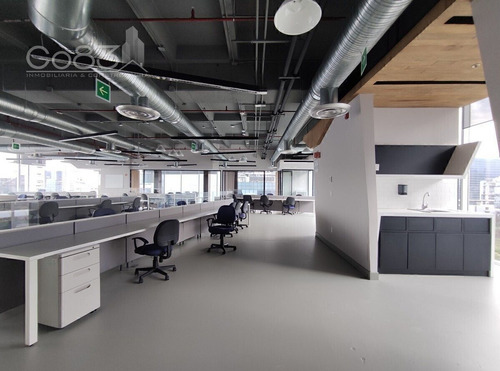 Renta - Oficina - One O One - 575 M2 - Piso 18