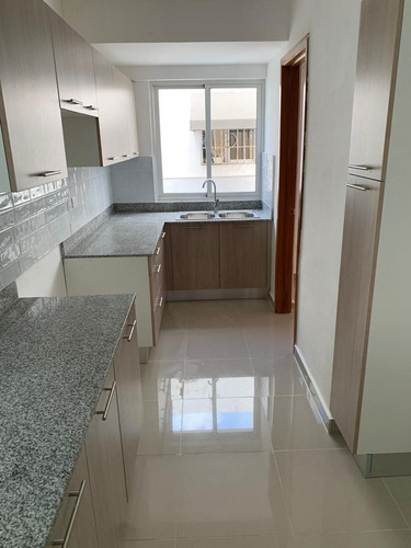 Se Vende Apartamento En Av. Independencia