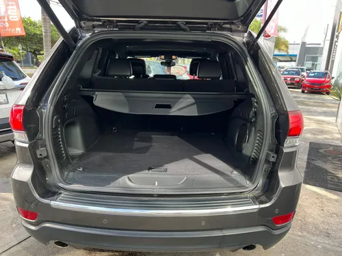 Jeep Grand Cherokee 5.7 Limited Lujo 4x4 At
