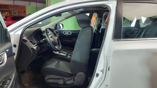 Nissan Sentra 1.8 SR PURE DRIVE CVT