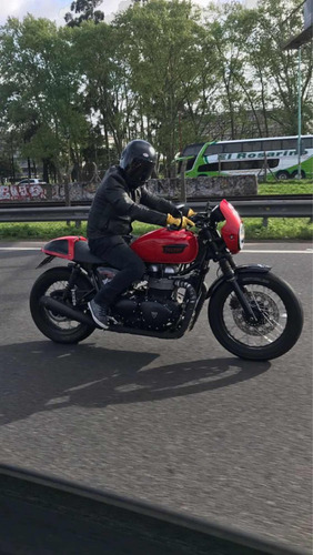 Imagen 3 de 8 de Triumph Thruxton 900