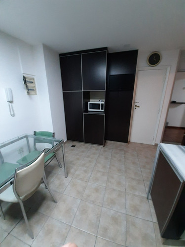 Imagen 2 de 18 de Departamento 4 Ambientes Colegiales