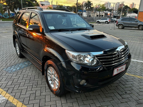 Toyota Hilux SW4 3.0 SRV 4X4 16V TURBO INTERCOOLER DIESEL 4P AUTOMÁTICO