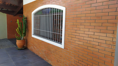 Imagem 7 de 30 de Casa Isolada 2 Dormitórios Interno, Mais 1 Dormitório Suite Na Edícula, Área De Churrascos E Festas Avarandado, Balneário Flórida Pertinho Do Mar! - Ca00027 - 70147982