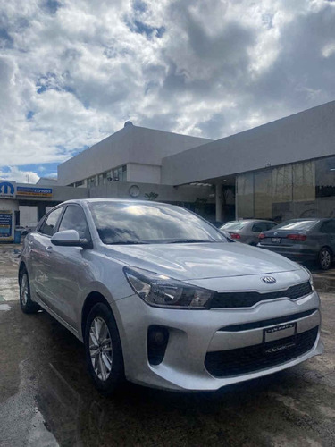 Imagen 6 de 15 de Kia Kia Rio Sedan 2019 4p Lx, 1.6 L Mpi Tm6, Ve, Ba, Bl, Ra