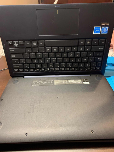 Laptop Asus Tp200s Piezas No Enciende Bien El Display (Usado)