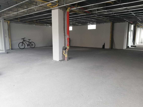 Venta Local Av. Paralela Sector Cristo Rey, Manizales Cod 3554636